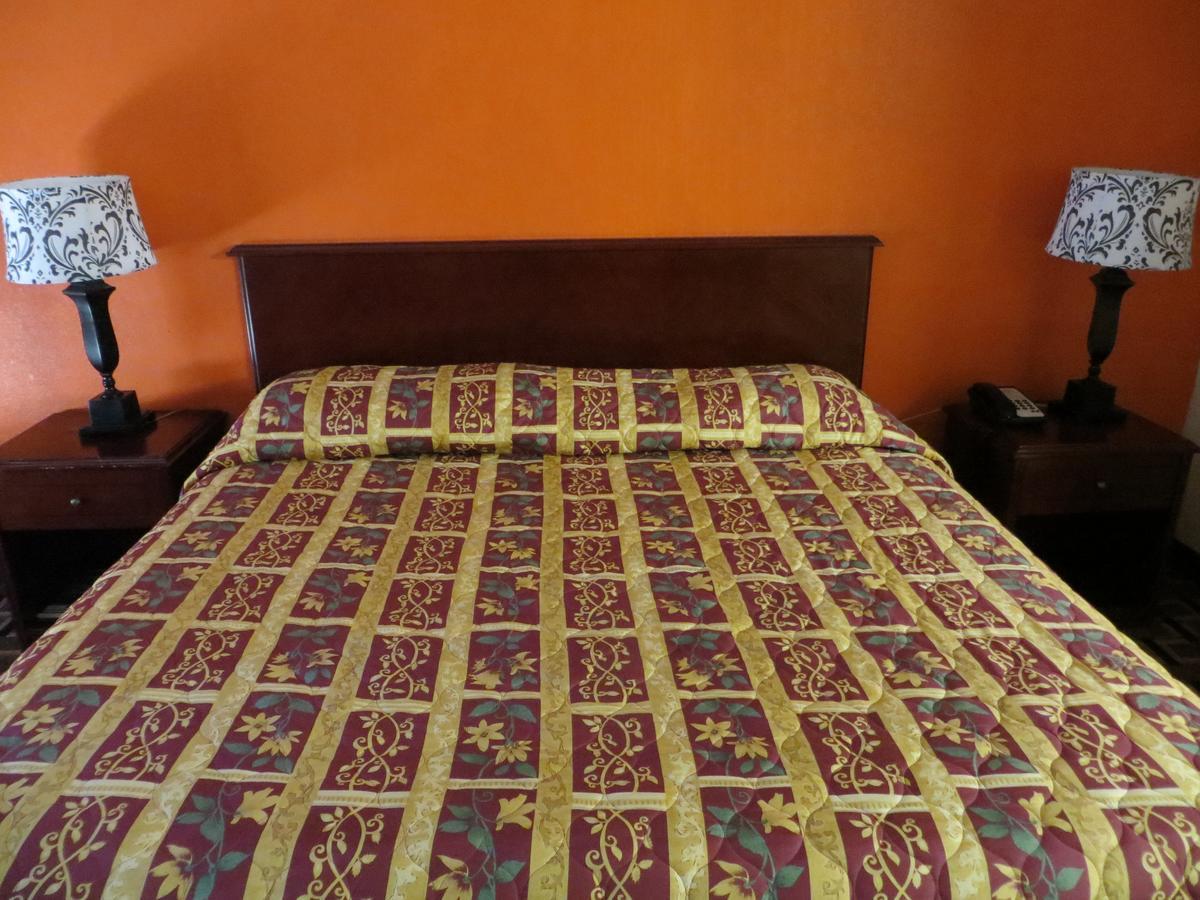 Budget Inn Cocoa Εξωτερικό φωτογραφία
