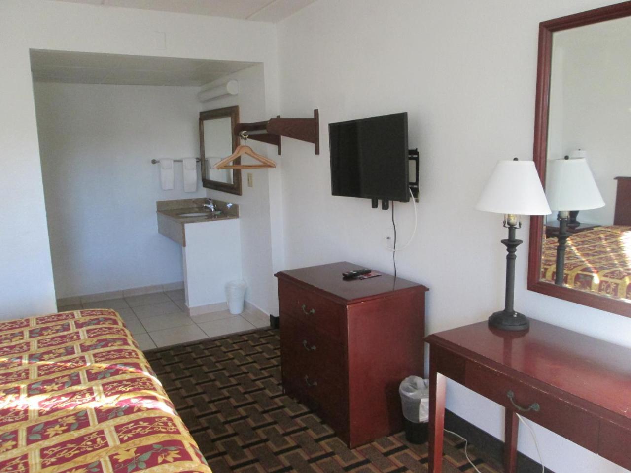 Budget Inn Cocoa Εξωτερικό φωτογραφία